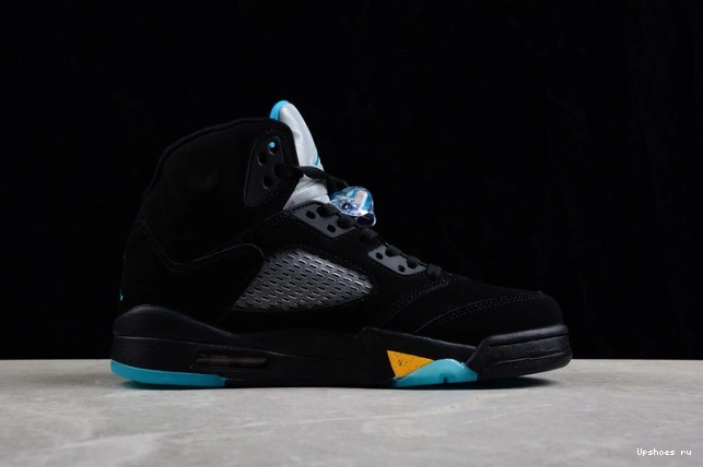 Aqua Jordan DD0587-047 Retro 5 0516